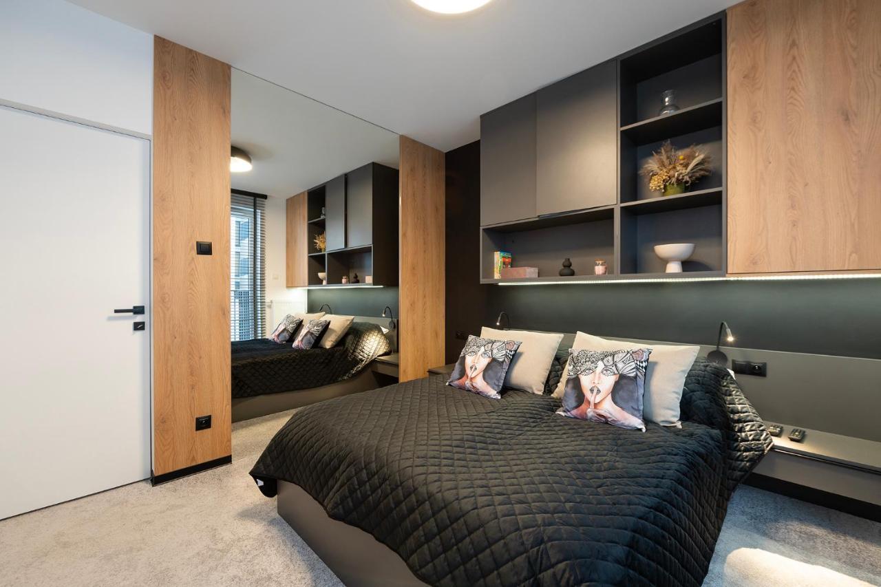 Luxury Copper Apartment II 罗兹 外观 照片
